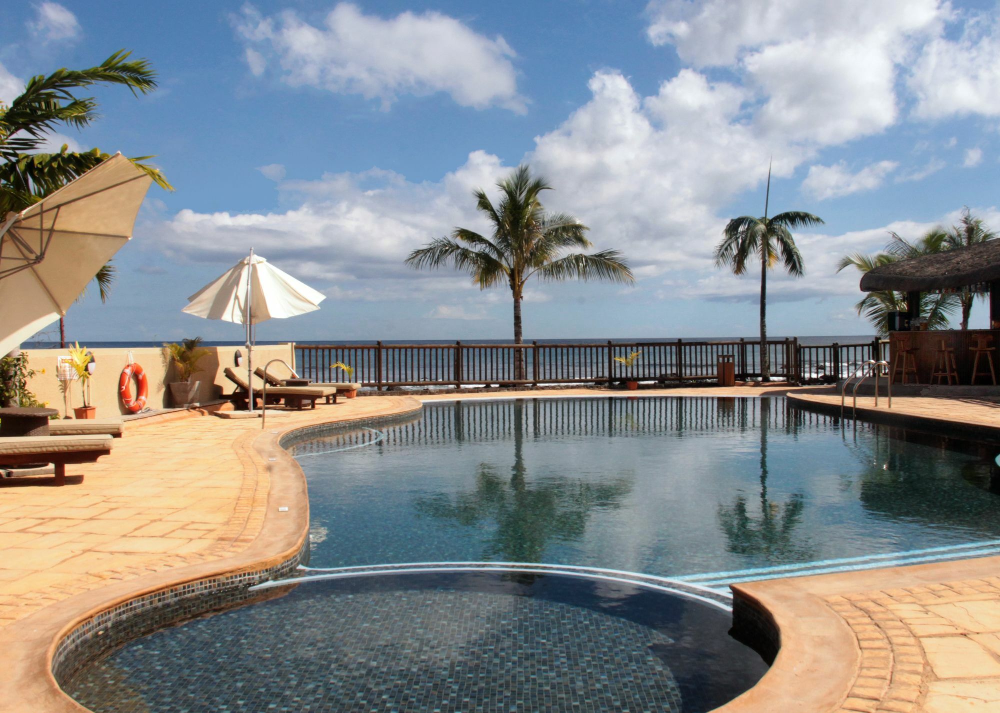 Sunset Reef Resort&Spa Pointe aux Piments Exterior foto